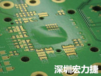 散熱差可能導致PCB阻焊層的剝離。