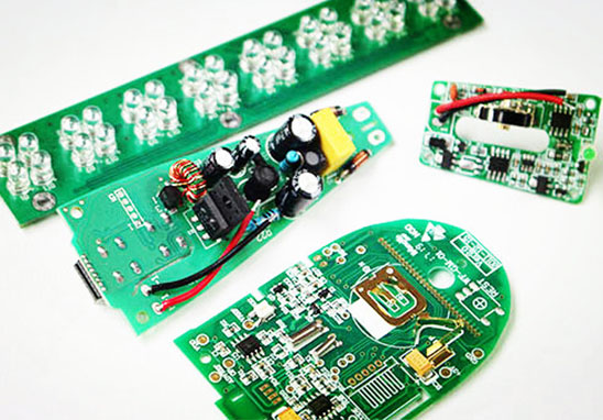 為什么PCB板顏色絕大多數都是綠色的？